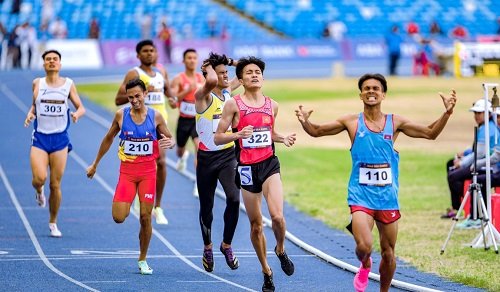 Chhun Bunthorn won the real earthquake gold medal