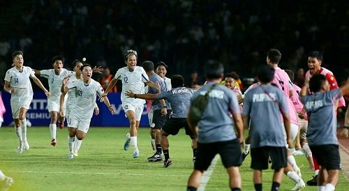 Men's football SEA Games 32: Host Cambodia dropped the victory in injury time