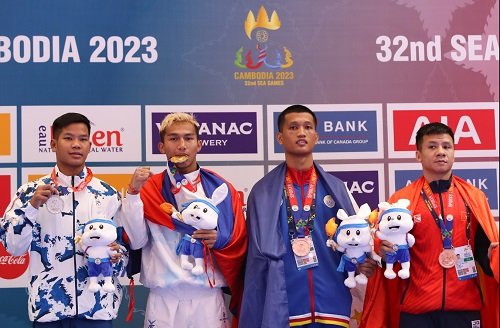 Vovinam: Son of Cambodian "King Kun Khmer" won the gold medal