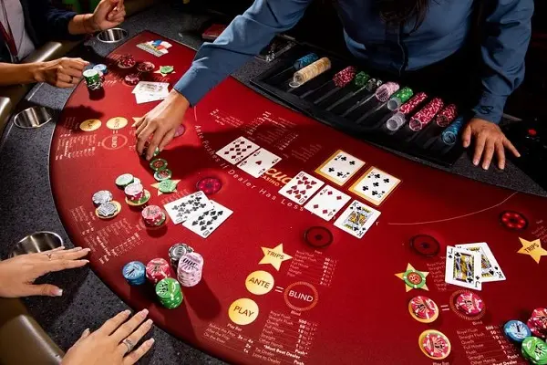 Answer how to play casino Hold'em easy to win?